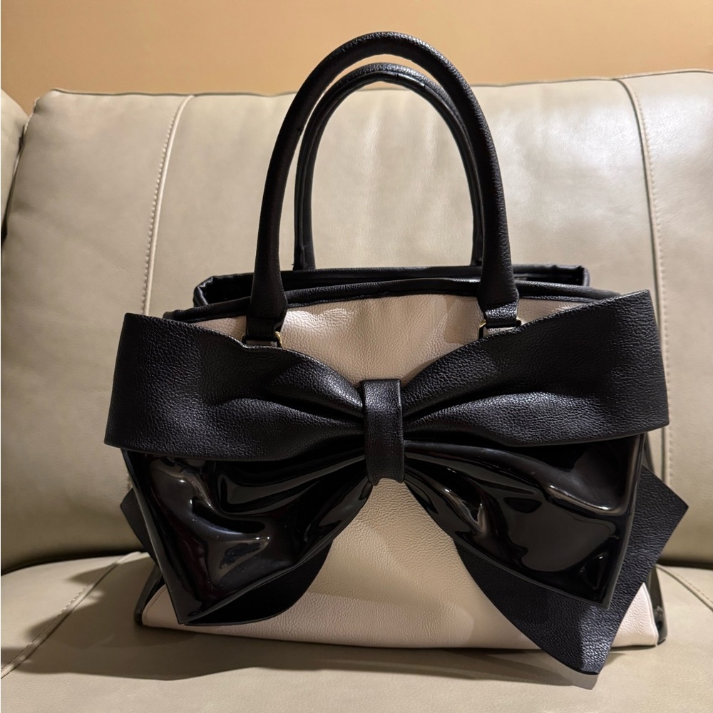 Betsey Johnson Elegant White Faux Leather with Big Black Bow Satchel Handbag